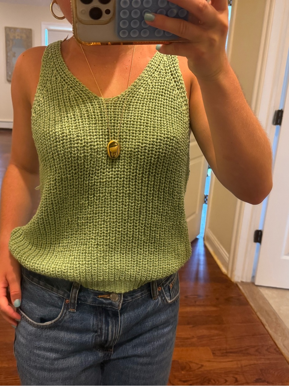 Sleeveless Knit Tank Top in Light Green